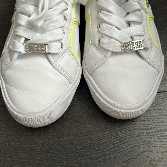 GUESS SHOES. - Picture 5 of 5